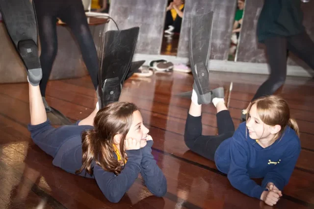 School children perform in workshop